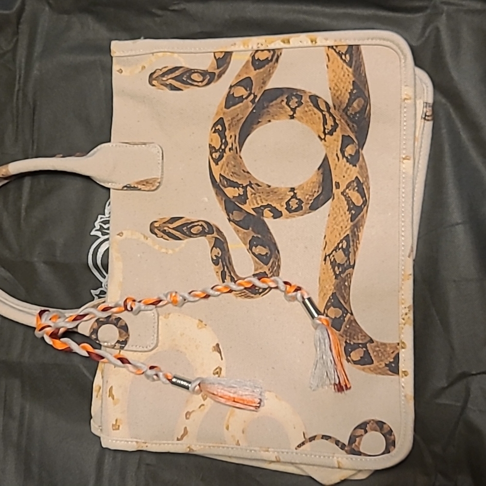 COPY - Vince Camuto Orla Tote